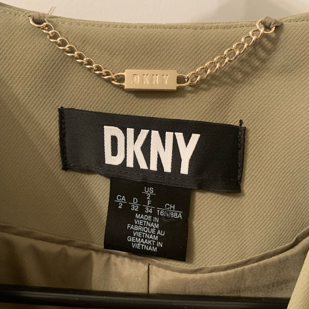 DKNY Sage Green Sleeveless Vest Size 2 - Picture 4 of 5